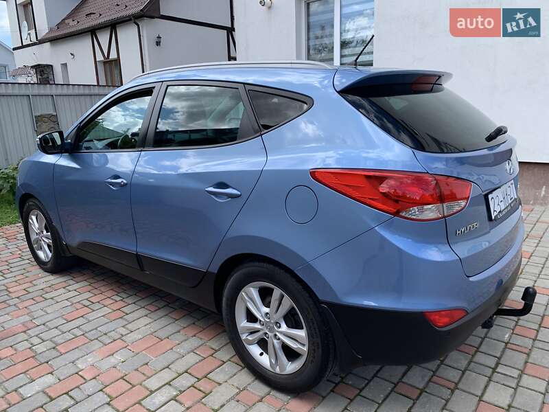 Внедорожник / Кроссовер Hyundai ix35 2012 в Ивано-Франковске
