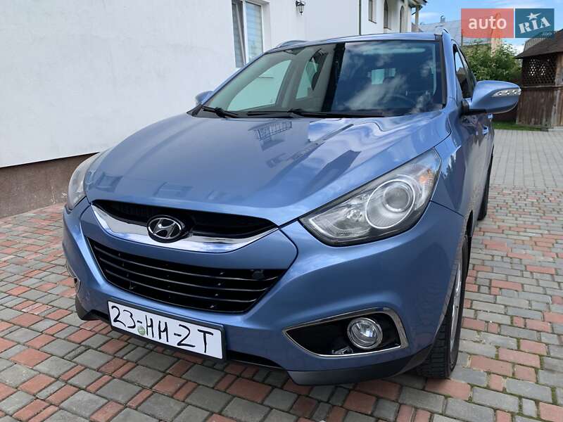 Внедорожник / Кроссовер Hyundai ix35 2012 в Ивано-Франковске