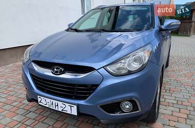 Позашляховик / Кросовер Hyundai ix35 2012 в 