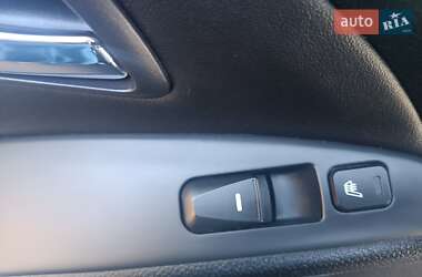 Внедорожник / Кроссовер Hyundai ix35 2013 в 