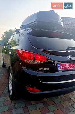 Внедорожник / Кроссовер Hyundai ix35 2013 в 