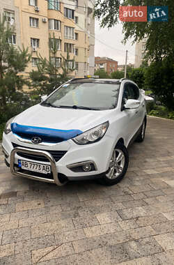 Внедорожник / Кроссовер Hyundai ix35 2010 в Виннице