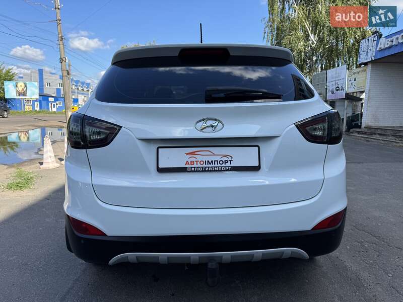 Позашляховик / Кросовер Hyundai ix35 2010 в Сумах