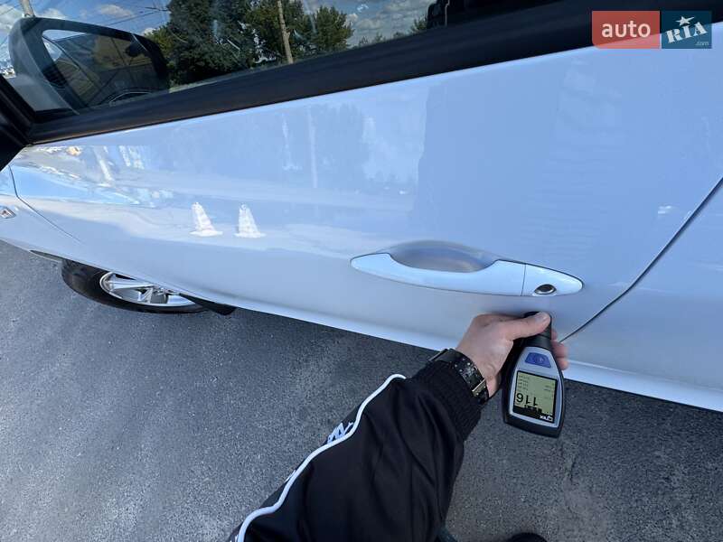 Позашляховик / Кросовер Hyundai ix35 2010 в Сумах