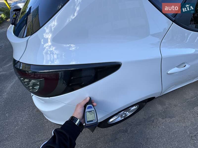 Позашляховик / Кросовер Hyundai ix35 2010 в Сумах