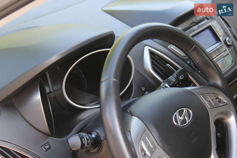 Позашляховик / Кросовер Hyundai ix35 2010 в Дніпрі фото 20 Позашляховик / Кросовер Hyundai ix35 2010 в Дніпрі