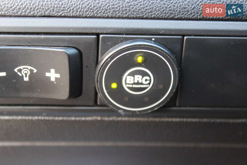 Позашляховик / Кросовер Hyundai ix35 2010 в Дніпрі фото 48 Позашляховик / Кросовер Hyundai ix35 2010 в Дніпрі