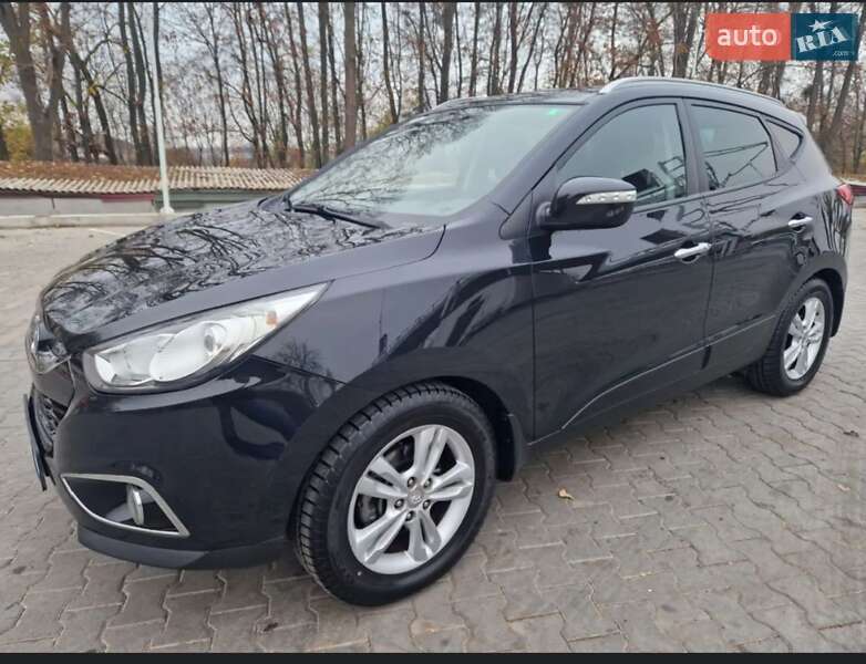 Внедорожник / Кроссовер Hyundai ix35 2010 в Виннице