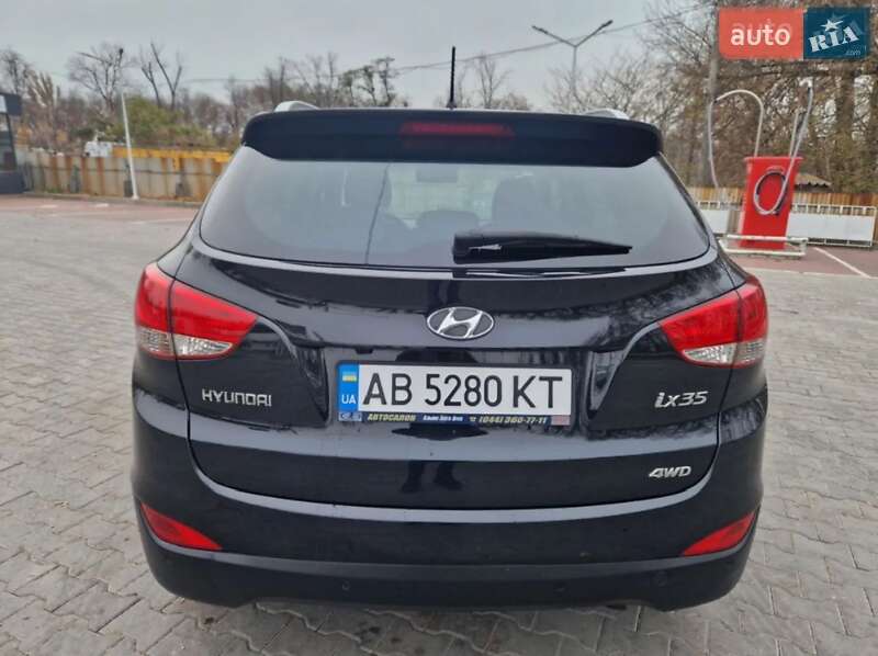 Внедорожник / Кроссовер Hyundai ix35 2010 в Виннице