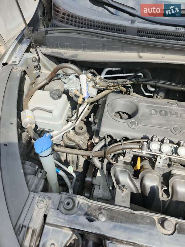 Внедорожник / Кроссовер Hyundai ix35 2010 в Виннице