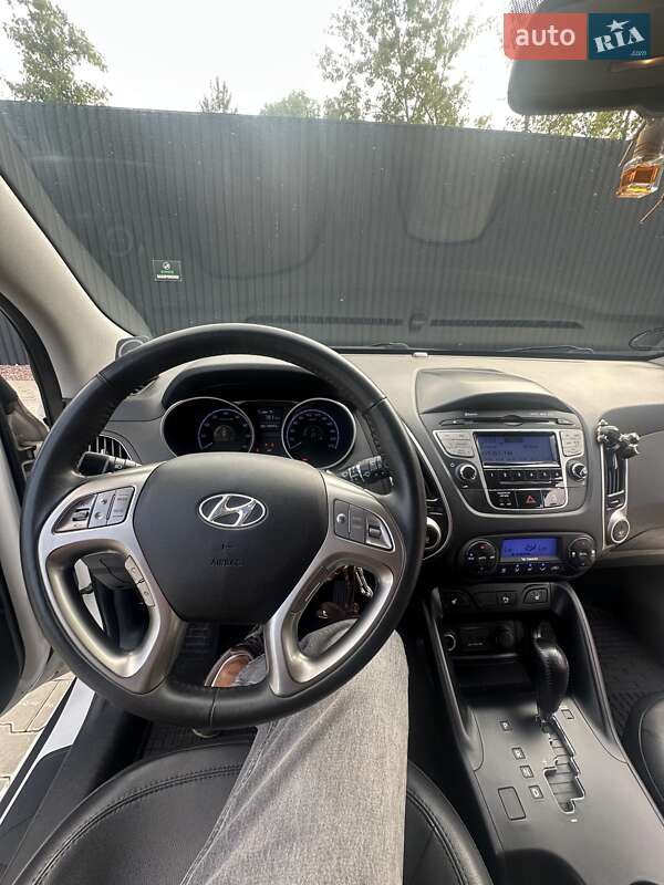 Внедорожник / Кроссовер Hyundai ix35 2012 в Киеве