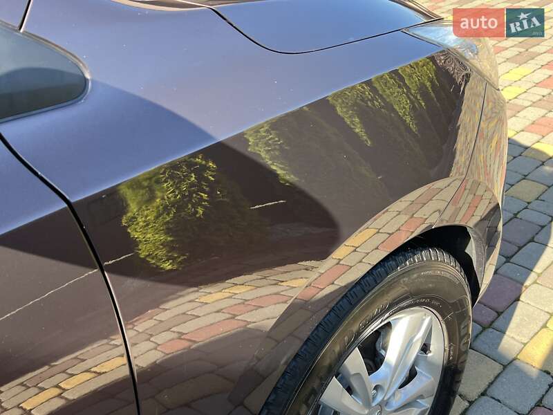 Внедорожник / Кроссовер Hyundai ix35 2010 в Ивано-Франковске