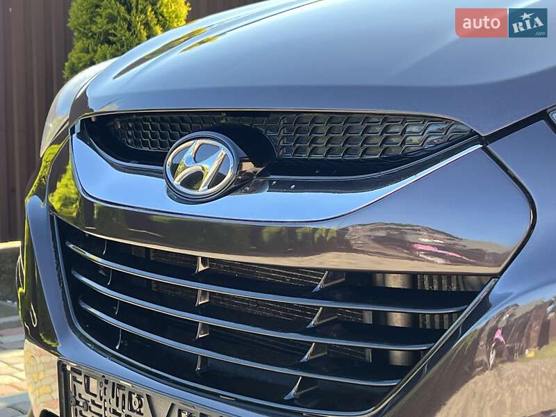 Внедорожник / Кроссовер Hyundai ix35 2010 в Ивано-Франковске