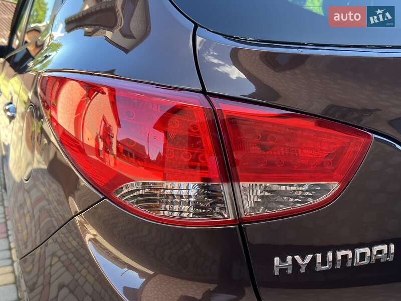 Внедорожник / Кроссовер Hyundai ix35 2010 в Ивано-Франковске