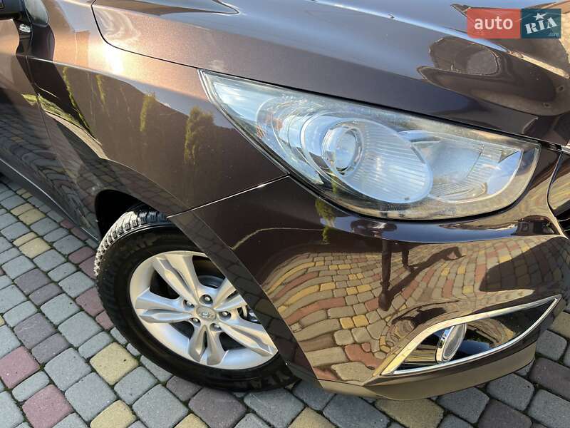 Внедорожник / Кроссовер Hyundai ix35 2010 в Ивано-Франковске