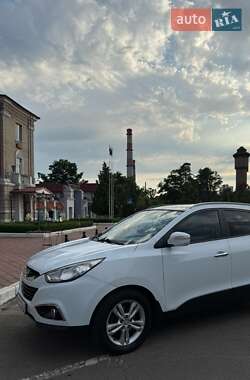 Позашляховик / Кросовер Hyundai ix35 2010 в Києві