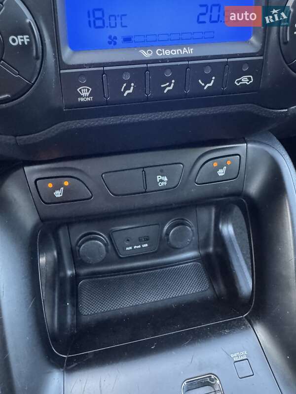 Позашляховик / Кросовер Hyundai ix35 2011 в Луцьку