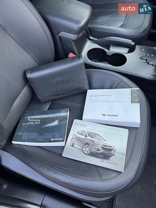 Позашляховик / Кросовер Hyundai ix35 2011 в Луцьку