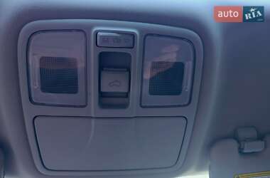 Внедорожник / Кроссовер Hyundai ix35 2010 в 