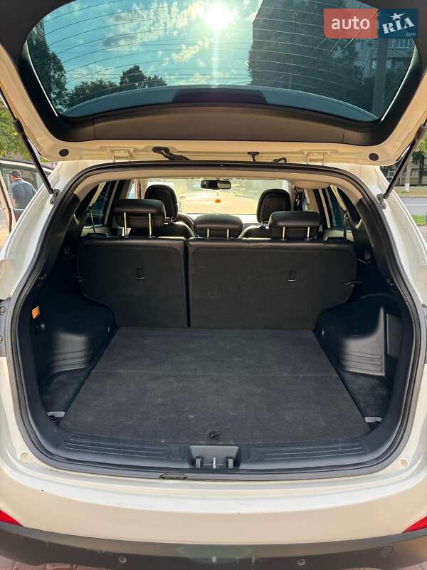 Позашляховик / Кросовер Hyundai ix35 2012 в Харкові