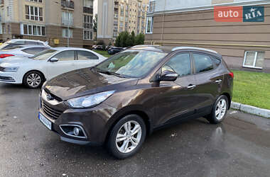 Внедорожник / Кроссовер Hyundai ix35 2010 в Киеве