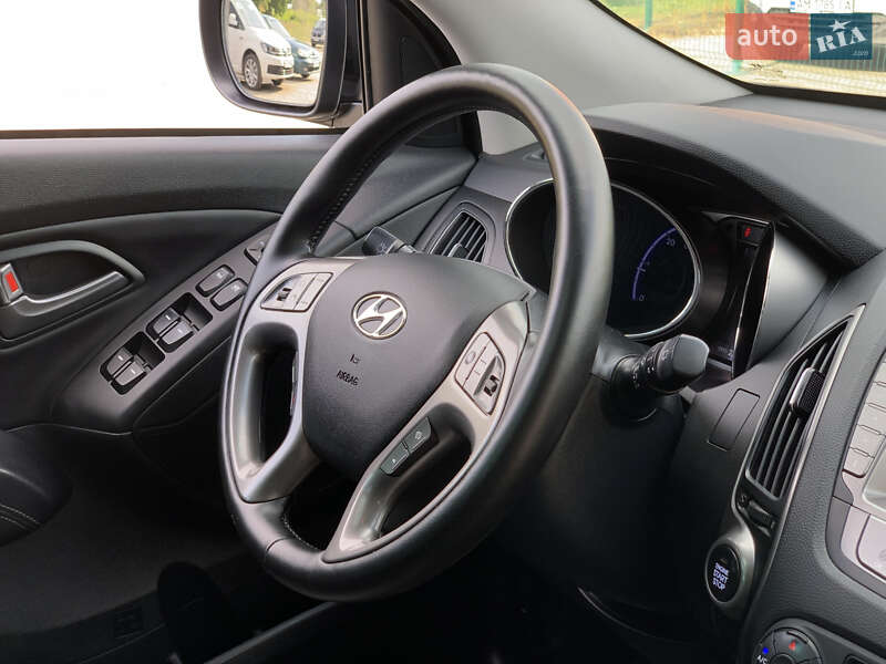 Позашляховик / Кросовер Hyundai ix35 2014 в Бердичеві