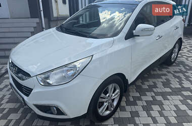 Внедорожник / Кроссовер Hyundai ix35 2010 в Киеве