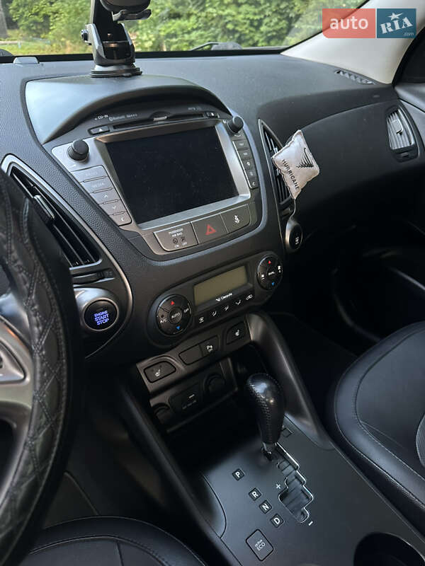 Внедорожник / Кроссовер Hyundai ix35 2014 в Овруче