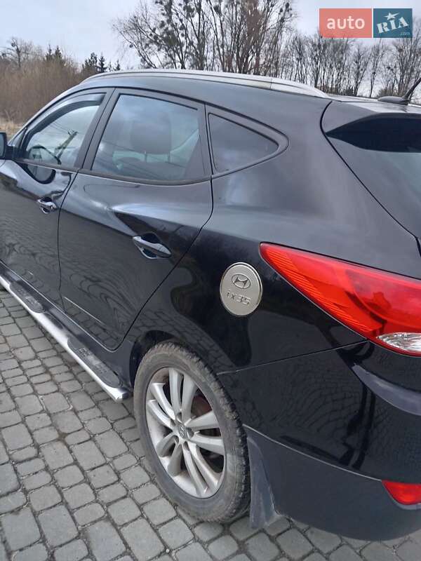 Позашляховик / Кросовер Hyundai ix35 2011 в Львові