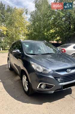Позашляховик / Кросовер Hyundai ix35 2010 в Слов'янську