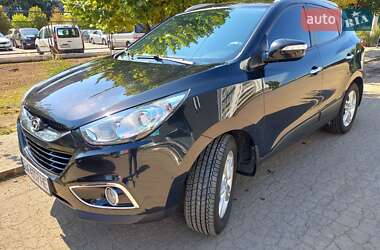 Внедорожник / Кроссовер Hyundai ix35 2010 в Харькове