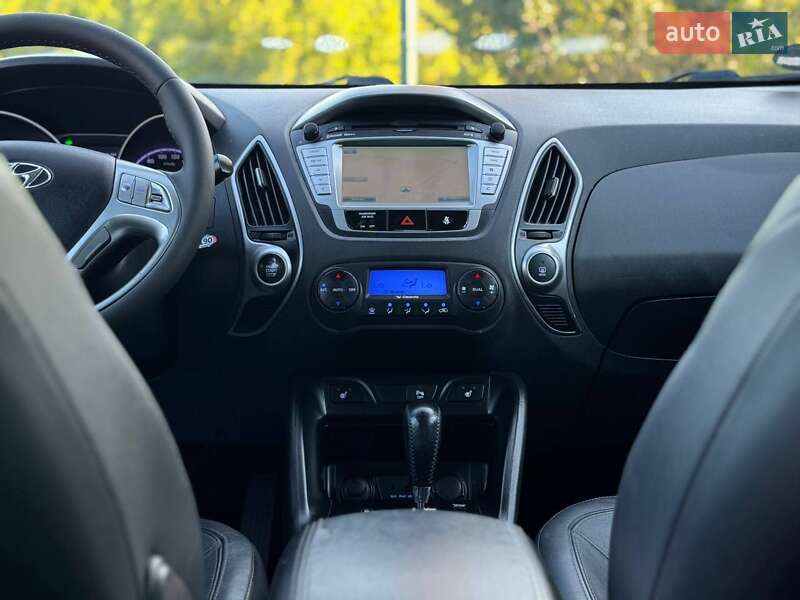 Внедорожник / Кроссовер Hyundai ix35 2012 в Дрогобыче фото 30 Внедорожник / Кроссовер Hyundai ix35 2012 в Дрогобыче