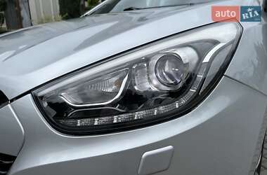 Внедорожник / Кроссовер Hyundai ix35 2014 в 