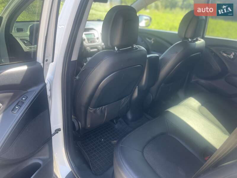 Позашляховик / Кросовер Hyundai ix35 2012 в Хмельницькому