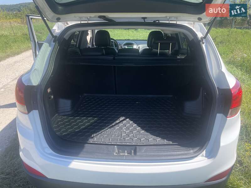 Позашляховик / Кросовер Hyundai ix35 2012 в Хмельницькому