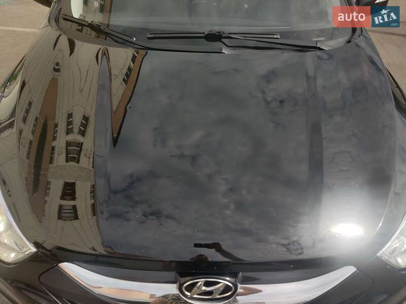 Внедорожник / Кроссовер Hyundai ix35 2011 в Киеве фото 2 Внедорожник / Кроссовер Hyundai ix35 2011 в Киеве