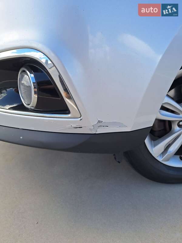 Позашляховик / Кросовер Hyundai ix35 2010 в Києві