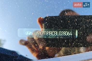 Внедорожник / Кроссовер Hyundai ix35 2010 в 
