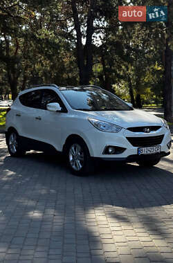 Позашляховик / Кросовер Hyundai ix35 2011 в Горішніх Плавнях
