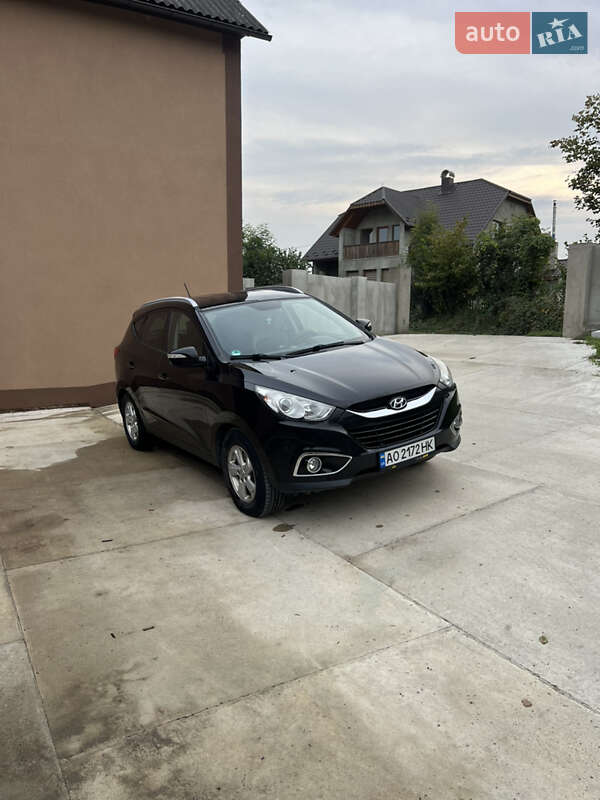 Позашляховик / Кросовер Hyundai ix35 2012 в Сокирниці фото 2 Позашляховик / Кросовер Hyundai ix35 2012 в Сокирниці