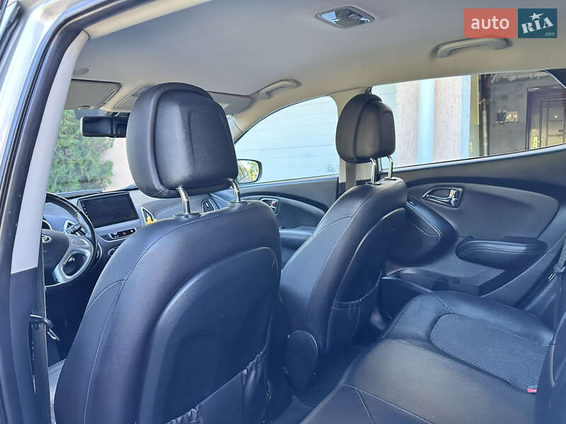 Внедорожник / Кроссовер Hyundai ix35 2011 в Киеве