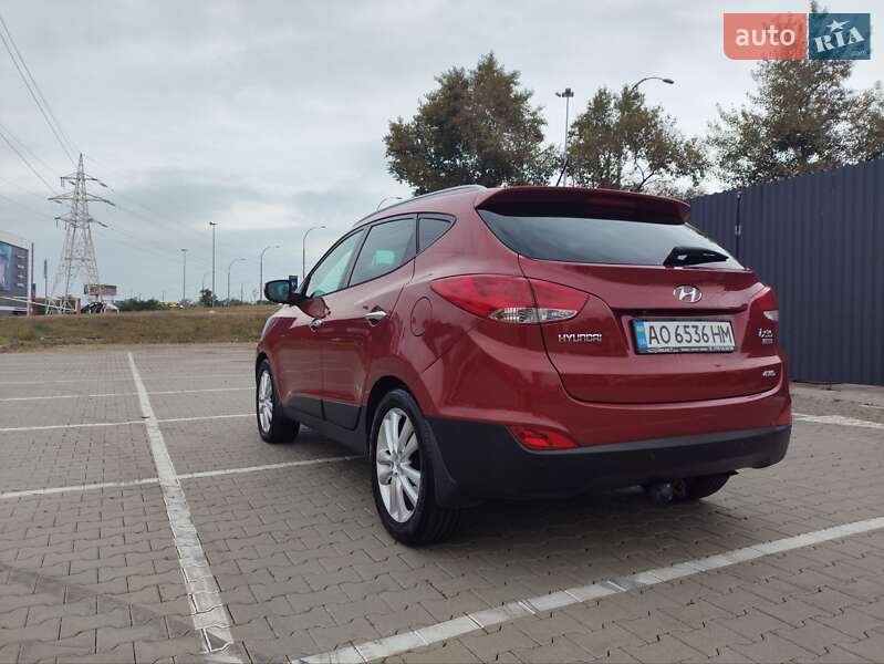 Внедорожник / Кроссовер Hyundai ix35 2010 в Киеве фото 10 Внедорожник / Кроссовер Hyundai ix35 2010 в Киеве