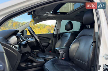 Внедорожник / Кроссовер Hyundai ix35 2014 в 