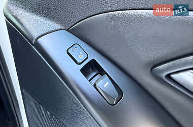Внедорожник / Кроссовер Hyundai ix35 2014 в 