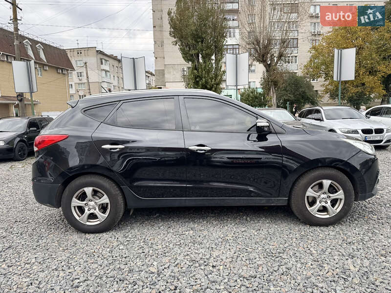 Позашляховик / Кросовер Hyundai ix35 2010 в Бердичеві фото 6 Позашляховик / Кросовер Hyundai ix35 2010 в Бердичеві