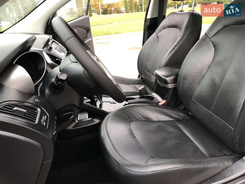 Позашляховик / Кросовер Hyundai ix35 2013 в Рівному