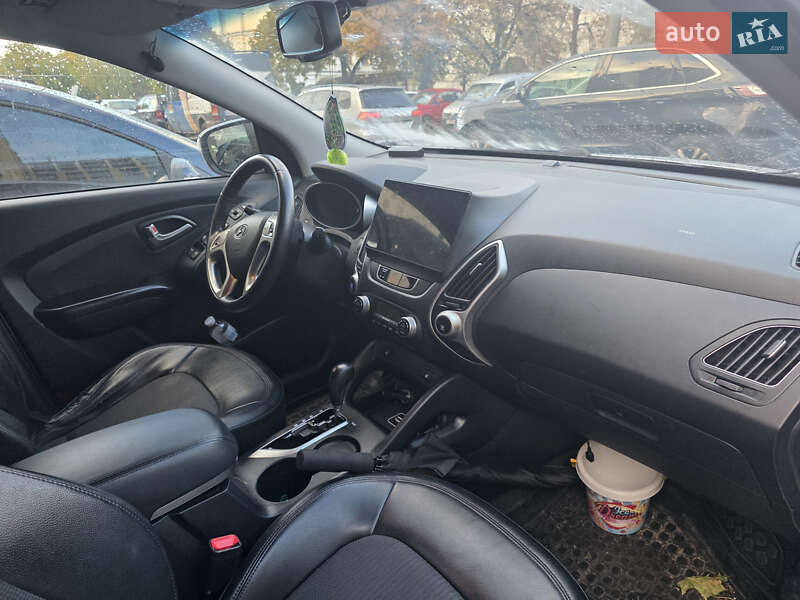 Внедорожник / Кроссовер Hyundai ix35 2012 в Киеве