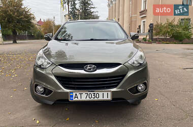 Внедорожник / Кроссовер Hyundai ix35 2010 в Калуше