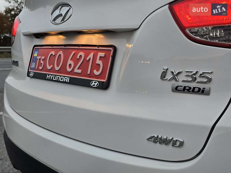 Внедорожник / Кроссовер Hyundai ix35 2012 в Калуше