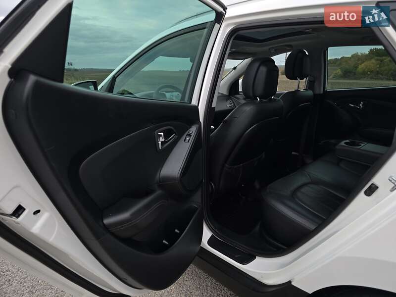 Внедорожник / Кроссовер Hyundai ix35 2012 в Калуше